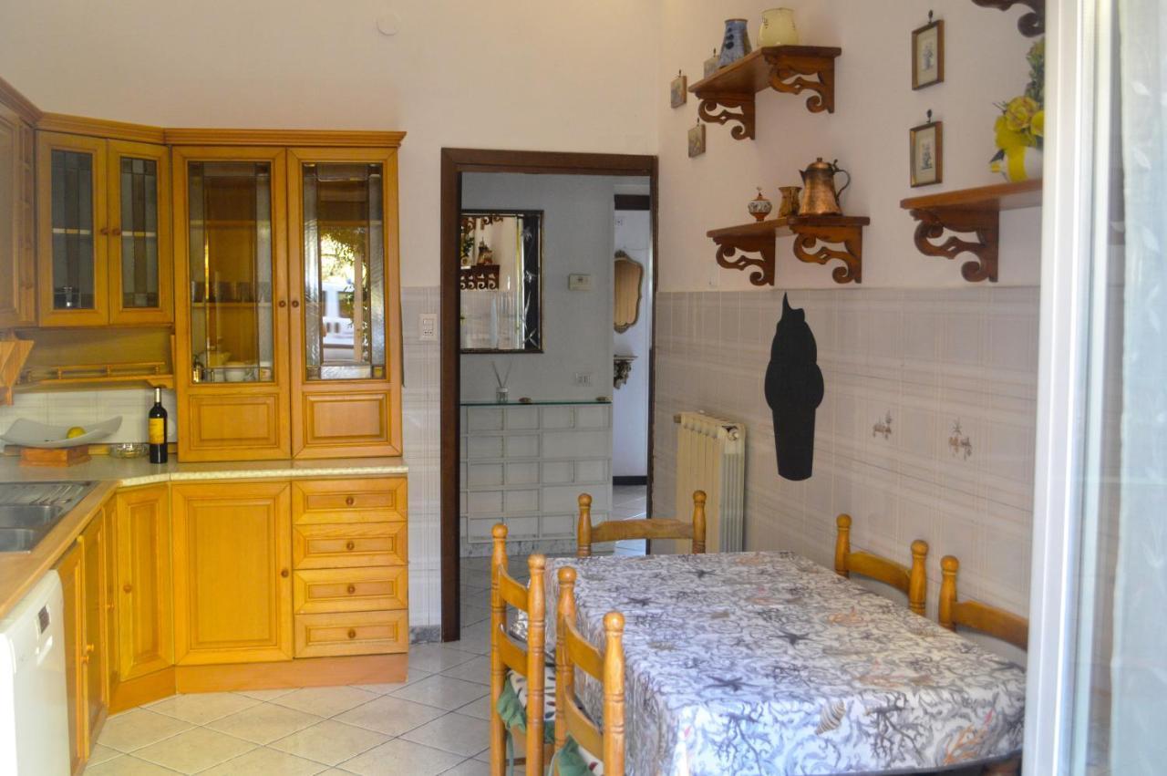 Appartamento In Via Calvi Lido di Ostia Luaran gambar